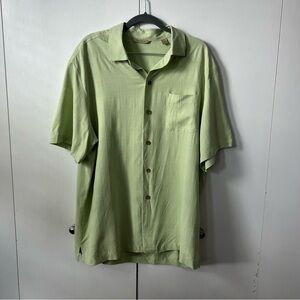 Paradise Collection 100% Silk Short Sleeve Button-Up Shirt – Light Green, XL